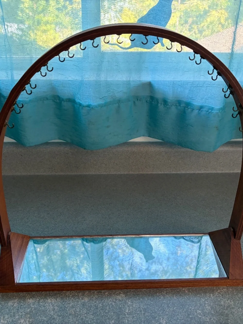 Beautiful Wooden Jewelry Rack
